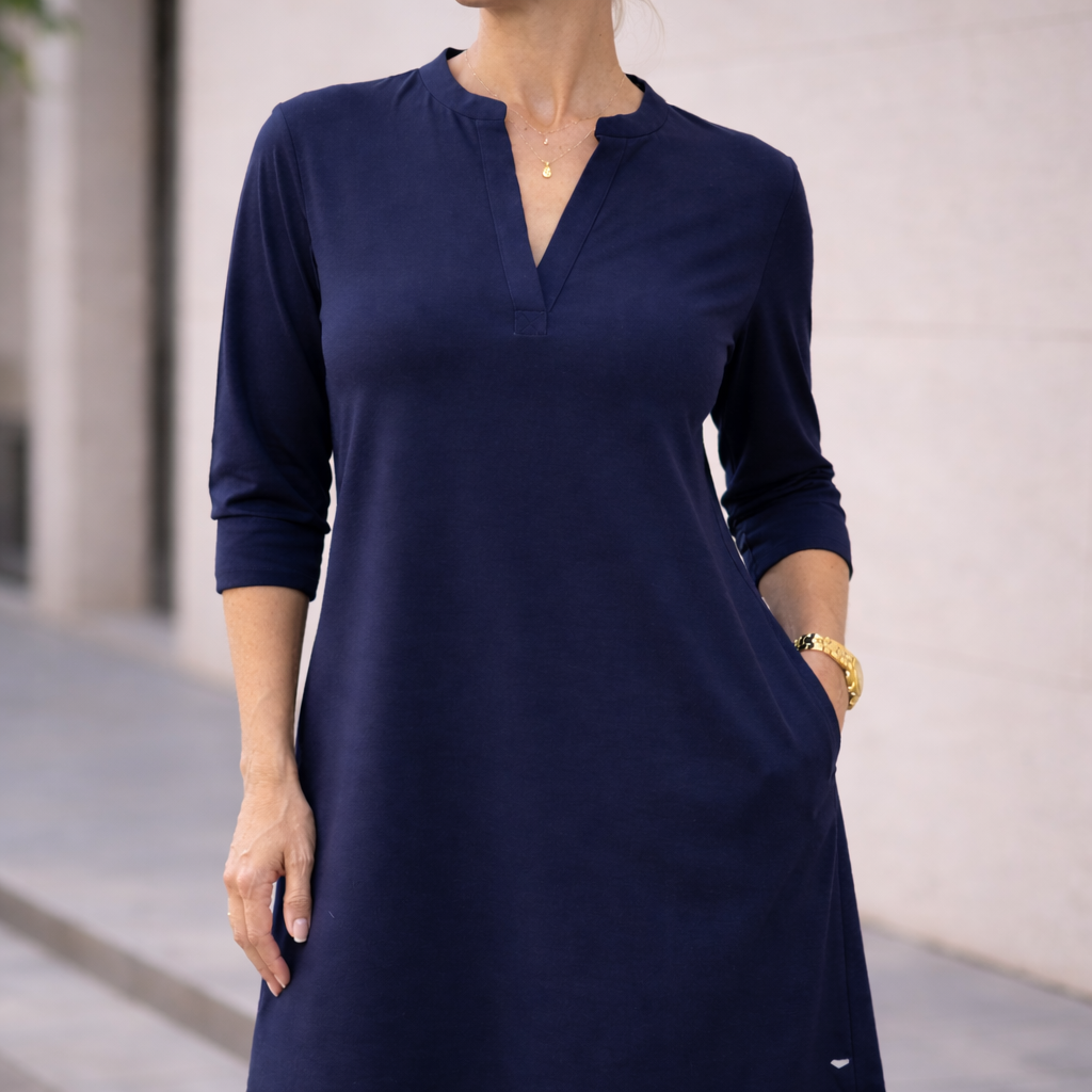 ALICE - ROBE CLASSIQUE UNIE À COL V