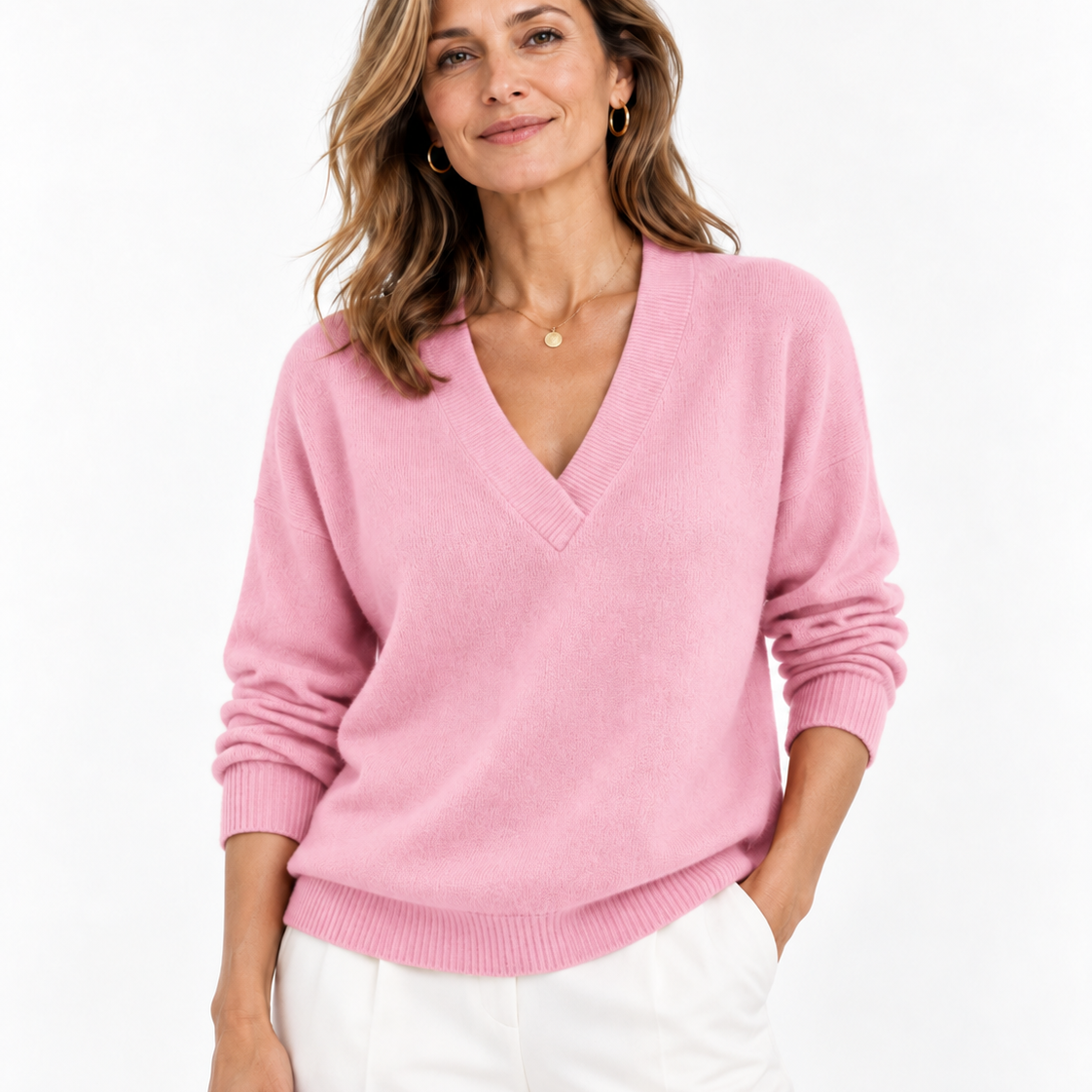 PULL EN MAILLE À COL V