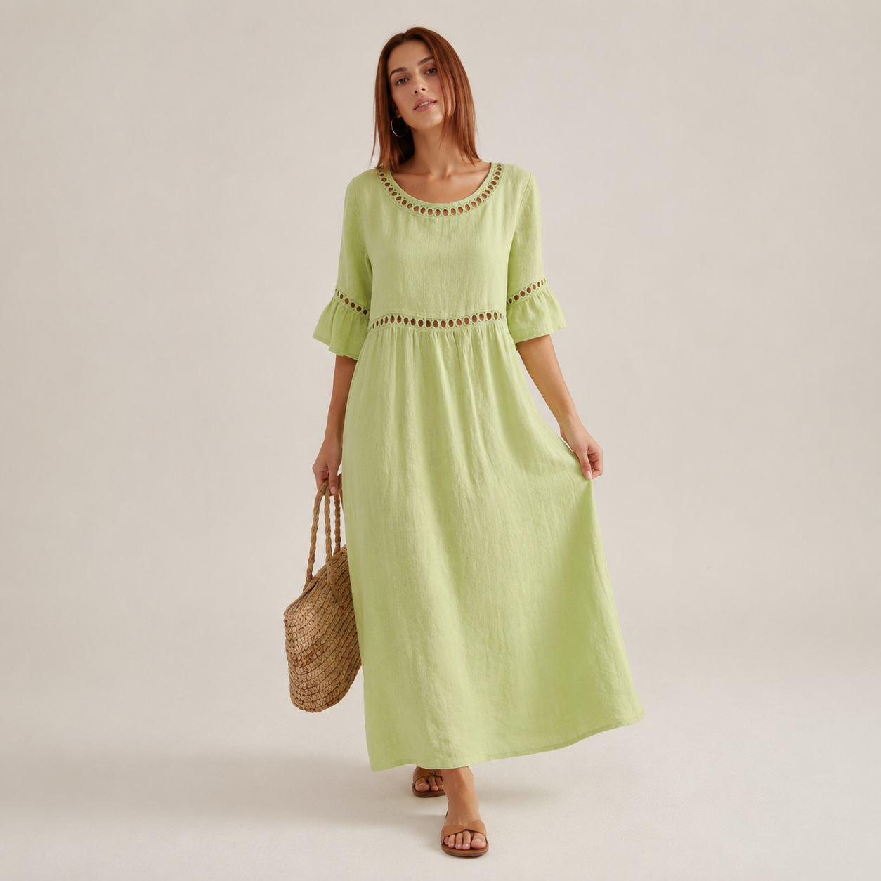 LÉA – ROBE BRODÉE
