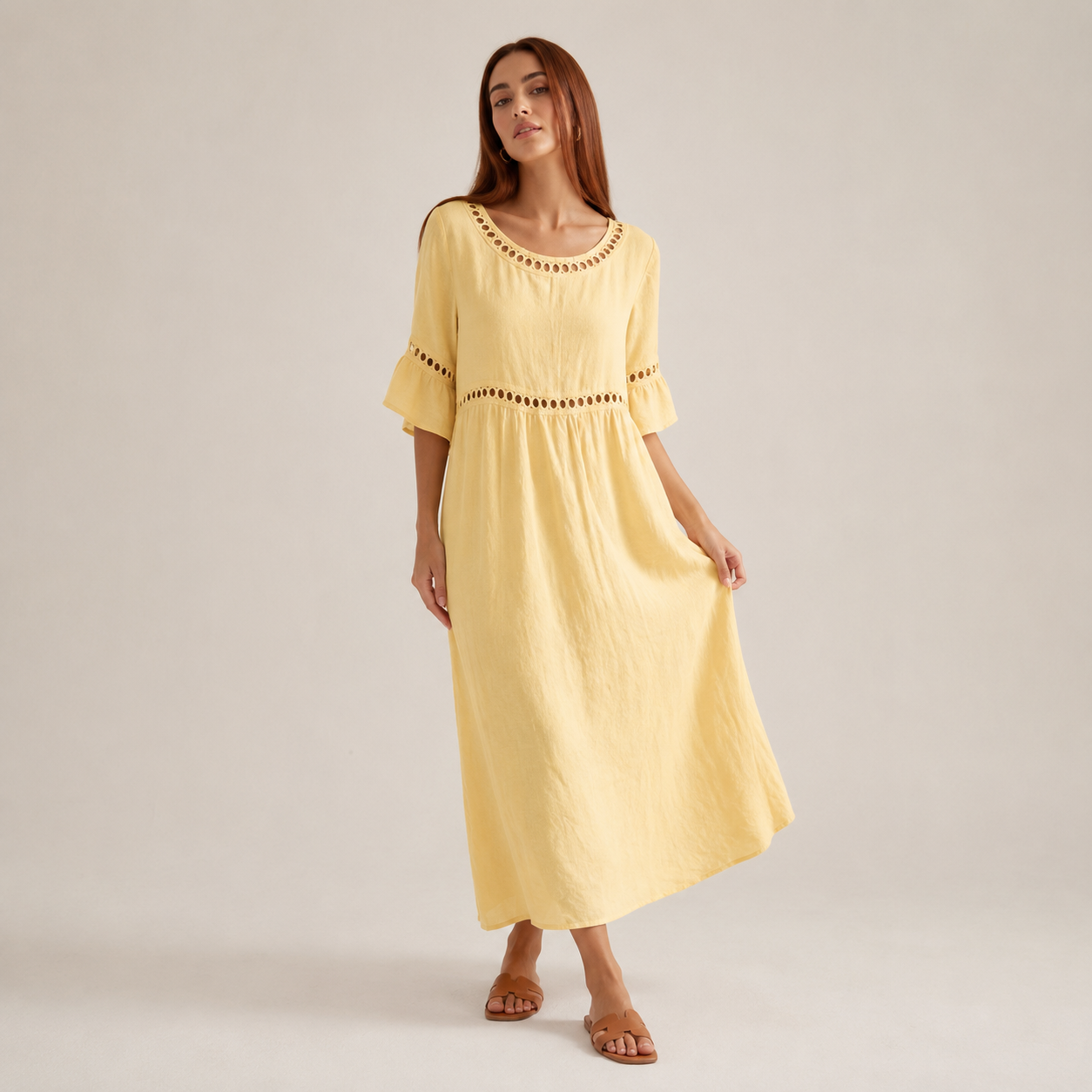 LÉA – ROBE BRODÉE