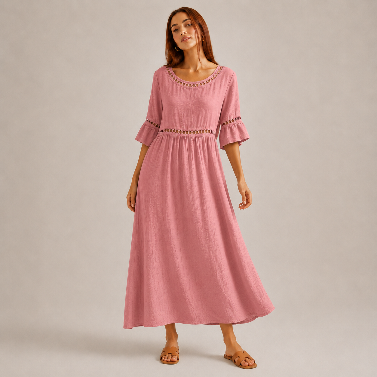 LÉA – ROBE BRODÉE