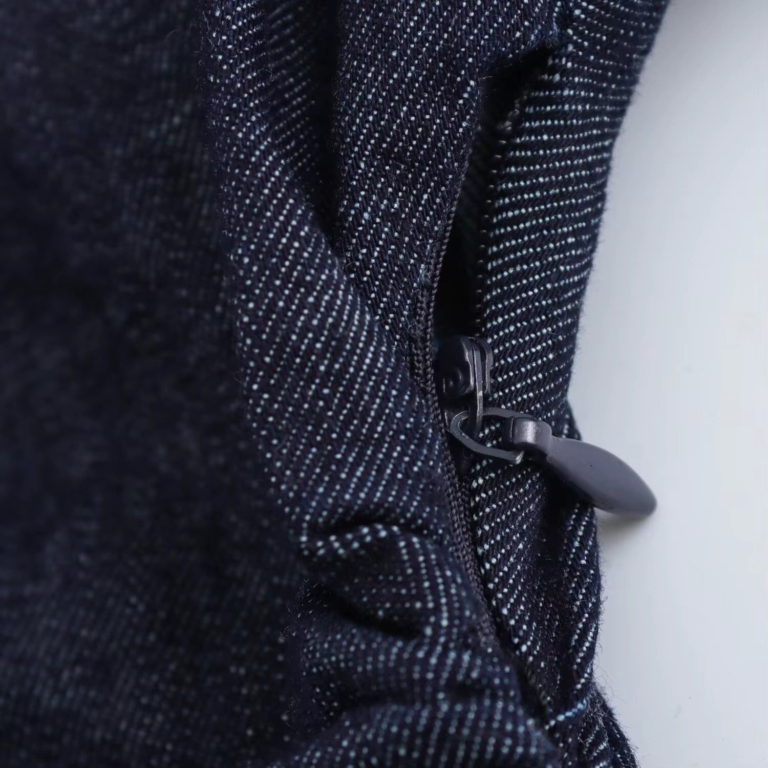 ROBE MIDI EN DENIM À BOUTONNAGE FRONTAL