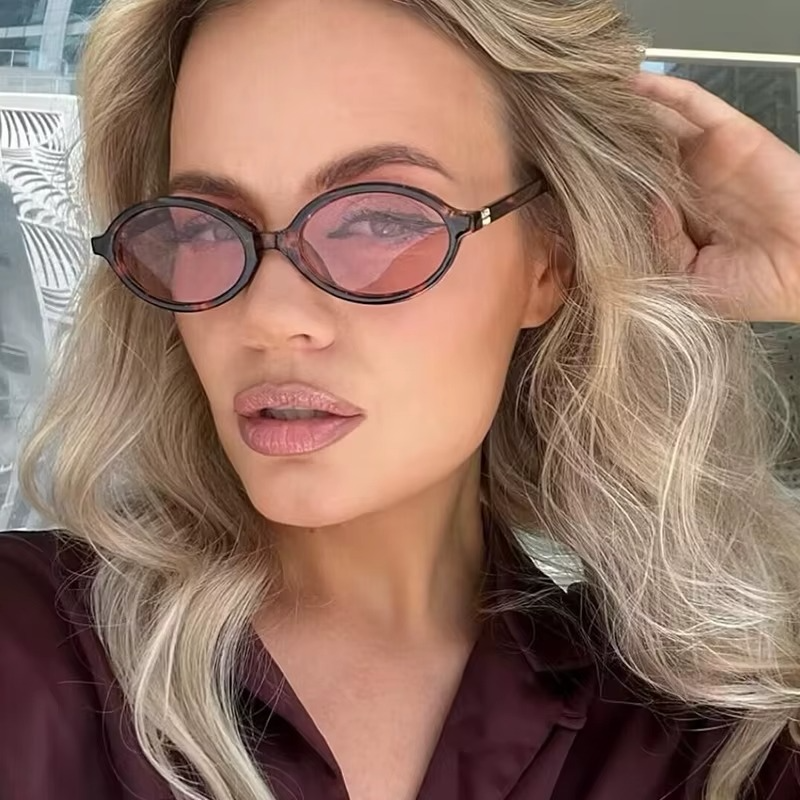 JULIETTE – LUNETTES DE SOLEIL OVALES RÉTRO