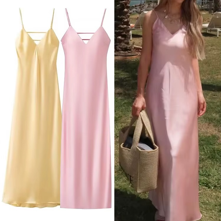 ROBE LONGUE ÉLÉGANTE COULEUR ROSE PÂLE