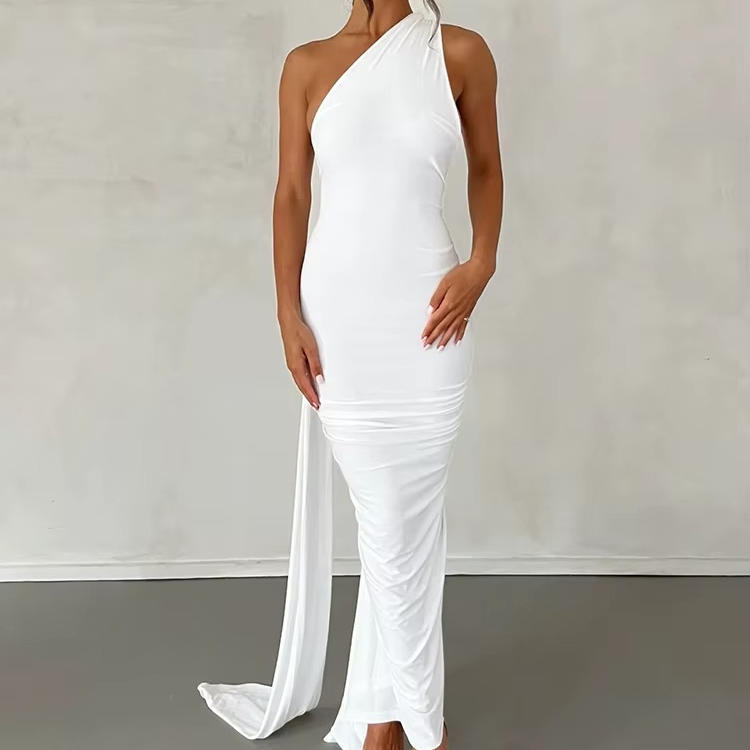ROBE LONGUE ASYMÉTRIQUE À UNE ÉPAULE ET DOS NU