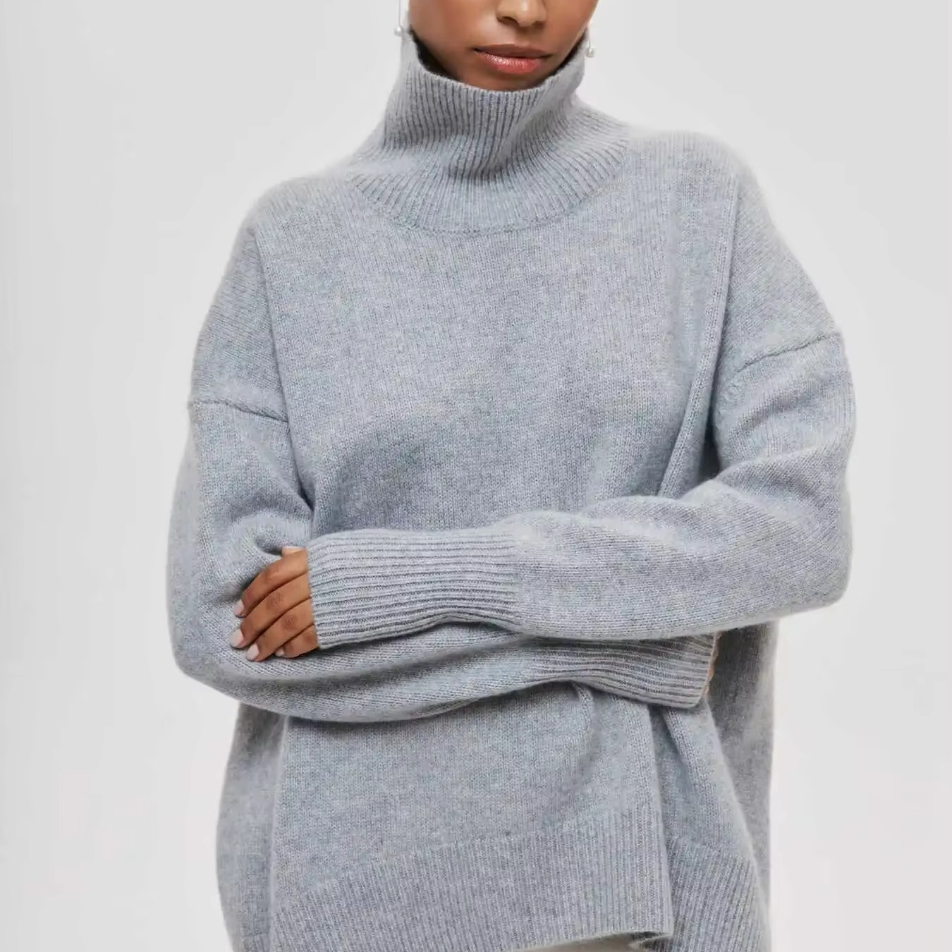 PULL EN MAILLE DE LUXE À COL ROND