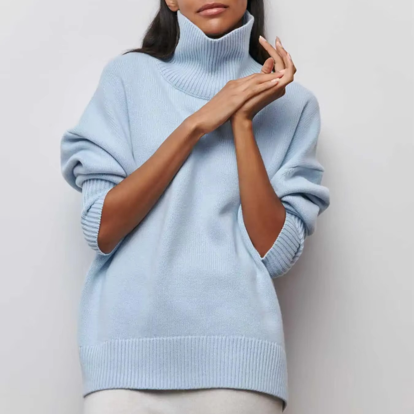 PULL EN MAILLE DE LUXE À COL ROND
