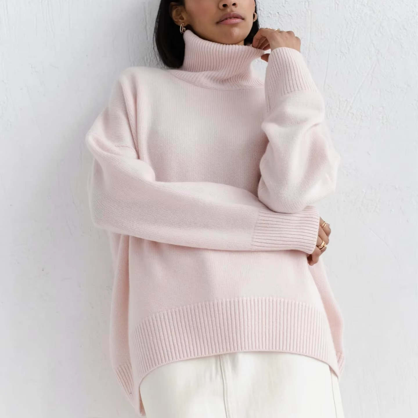 PULL EN MAILLE DE LUXE À COL ROND